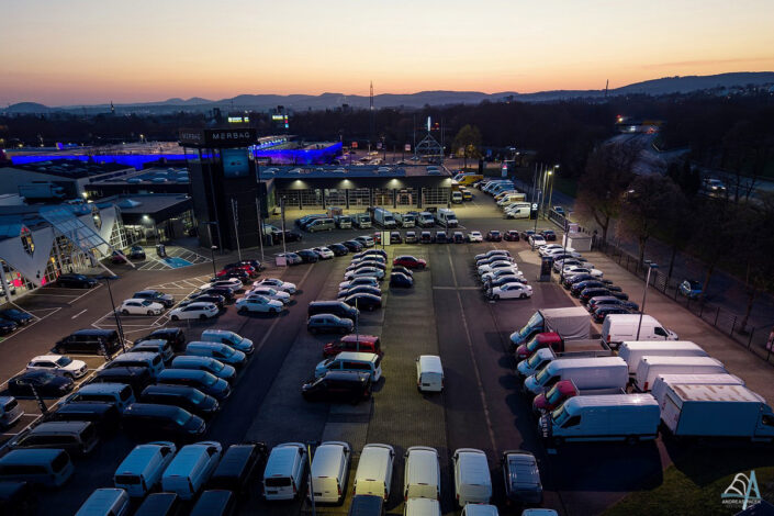 Industriegebiet Neuwied Nacht Drohnenfotografie für Mercedes-Benz